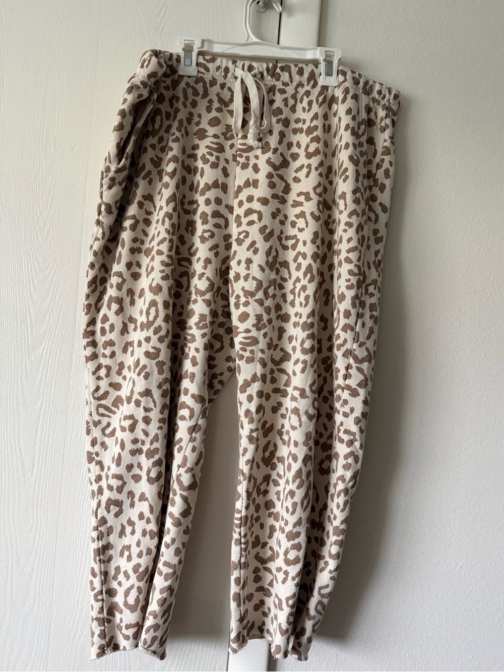 aerie leopard print fleece pants XL